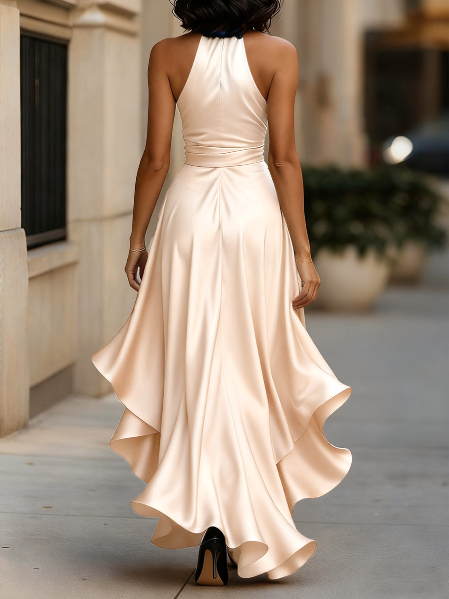 Vestido halter satinado con volantes