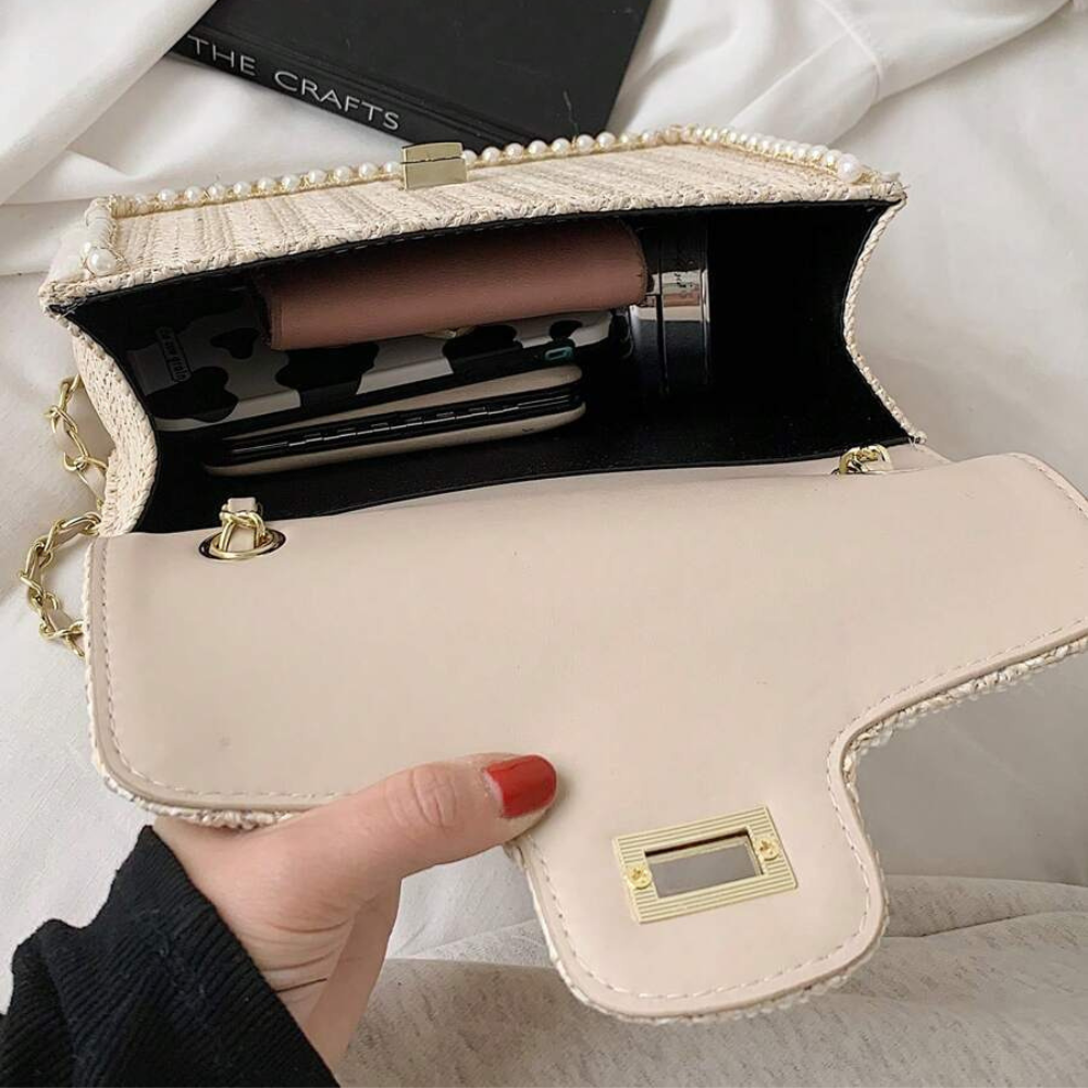Bolso de mano bohemio con perlas